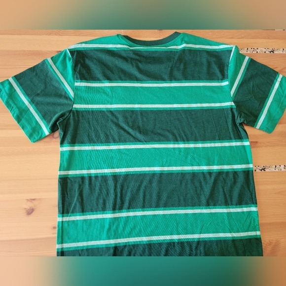 Grogu Tee ~ Medium - Picture 3 of 7